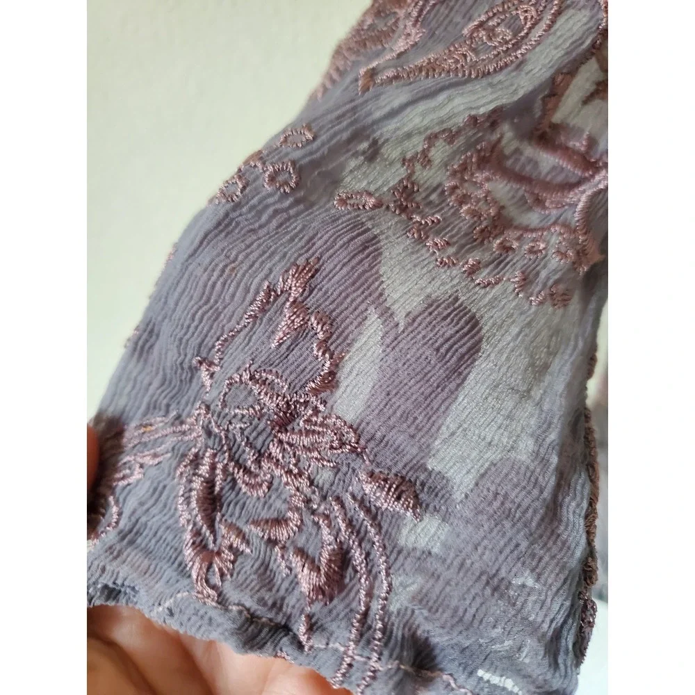 Tianello Silk Floral Tunic Top Embroidered Lace Cuffs Womens Medium Fairy - Picture 5 of 11